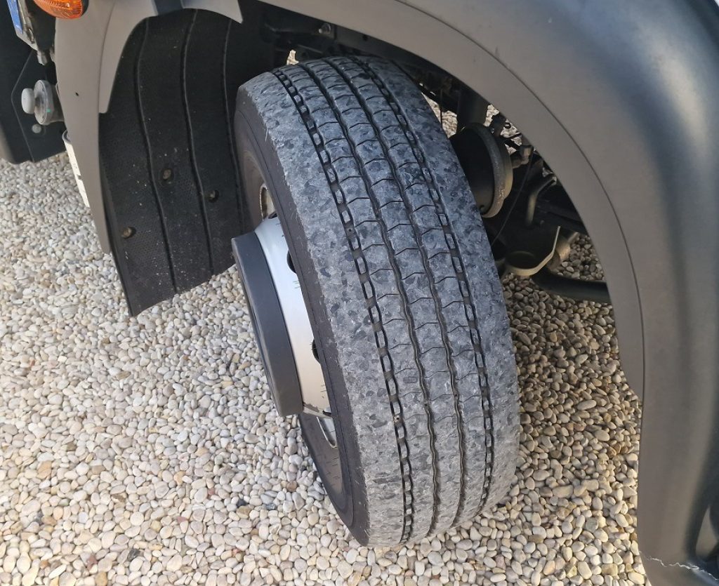 IVECO EUROCARGO 140E28 P EU6 CENTINA 7,30 + SPONDA - 15