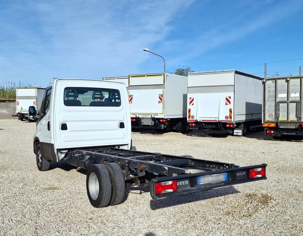 IVECO DAILY  35C15 EURO 5 Motore 3.0 TELAIO 3750 mm - 2