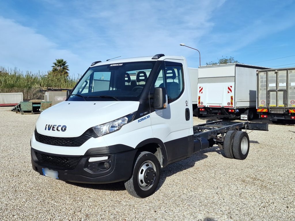 IVECO DAILY  35C15 EURO 5 Motore 3.0 TELAIO 3750 mm - 3