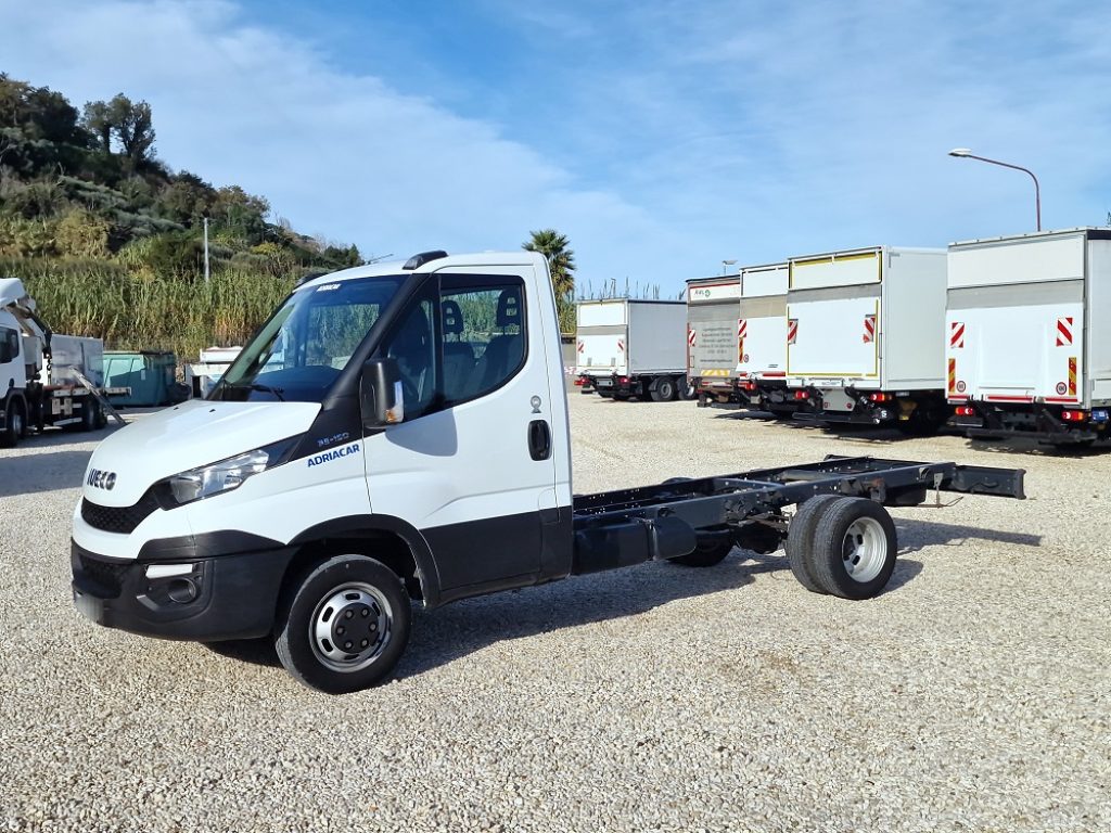 IVECO DAILY  35C15 EURO 5 Motore 3.0 TELAIO 3750 mm - 19