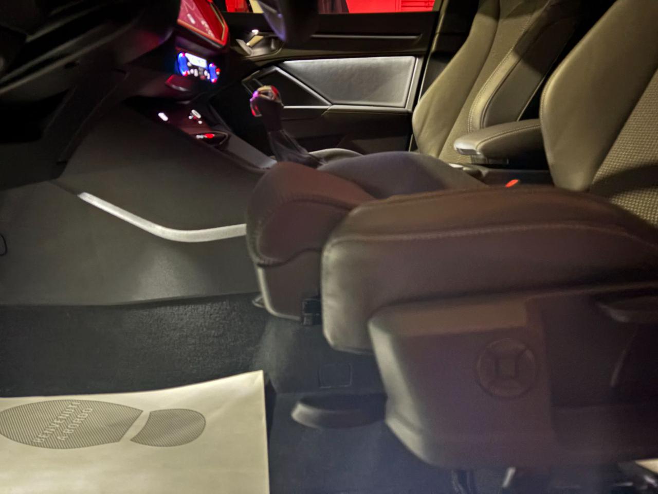 AUDI Q3 SPB Sportback 35 TDI S tronic S line edition - 39