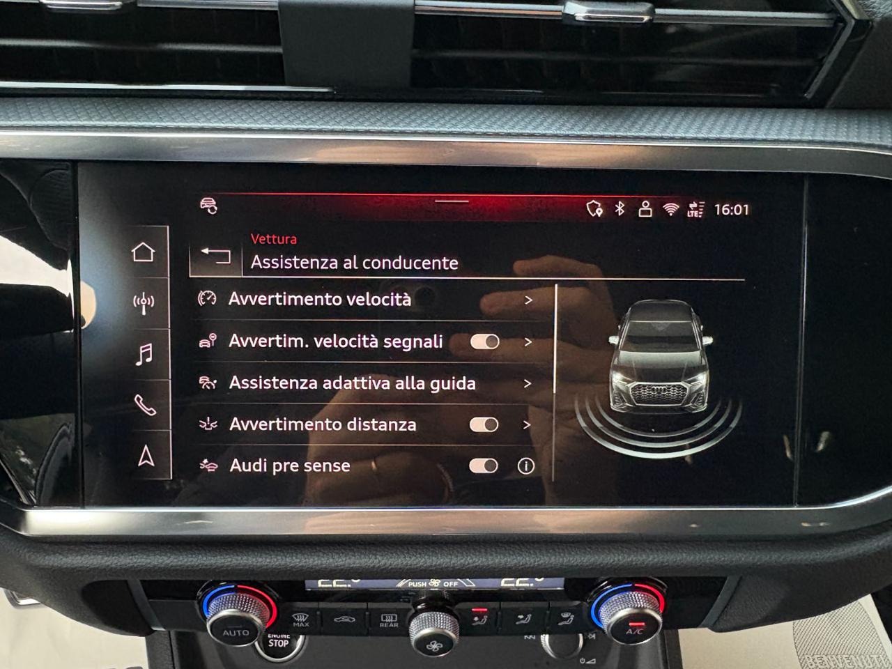 AUDI Q3 SPB Sportback 35 TDI S tronic S line edition - 29