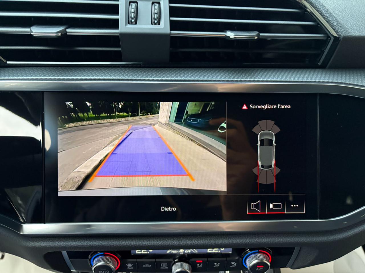 AUDI Q3 SPB Sportback 35 TDI S tronic S line edition - 18