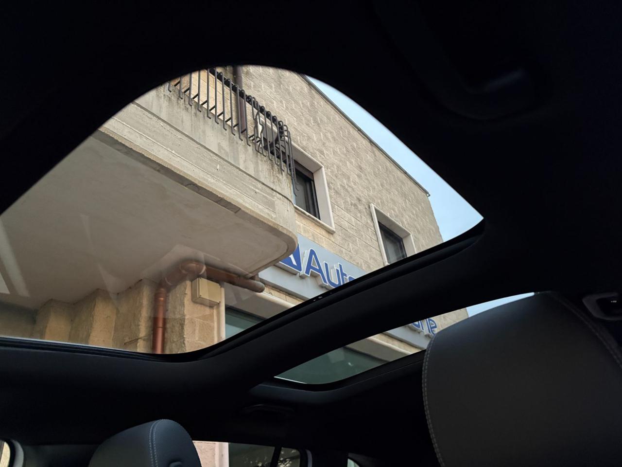 MERCEDES-BENZ GLB 200 d Automatic 4Matic Sport Plus TETTO APR/PAN - 51