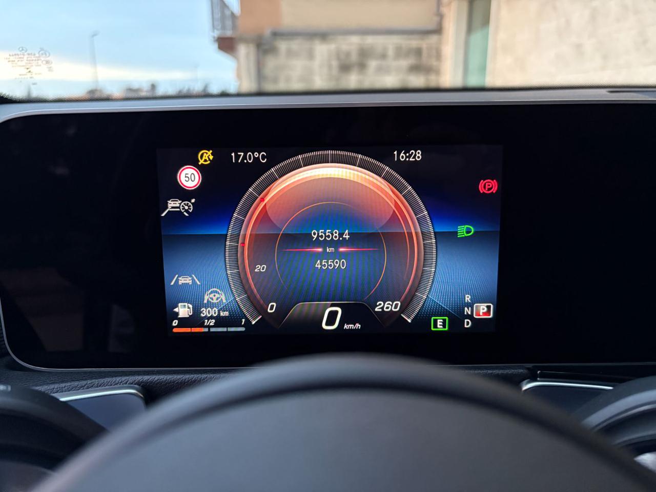 MERCEDES-BENZ GLB 200 d Automatic 4Matic Sport Plus TETTO APR/PAN - 31