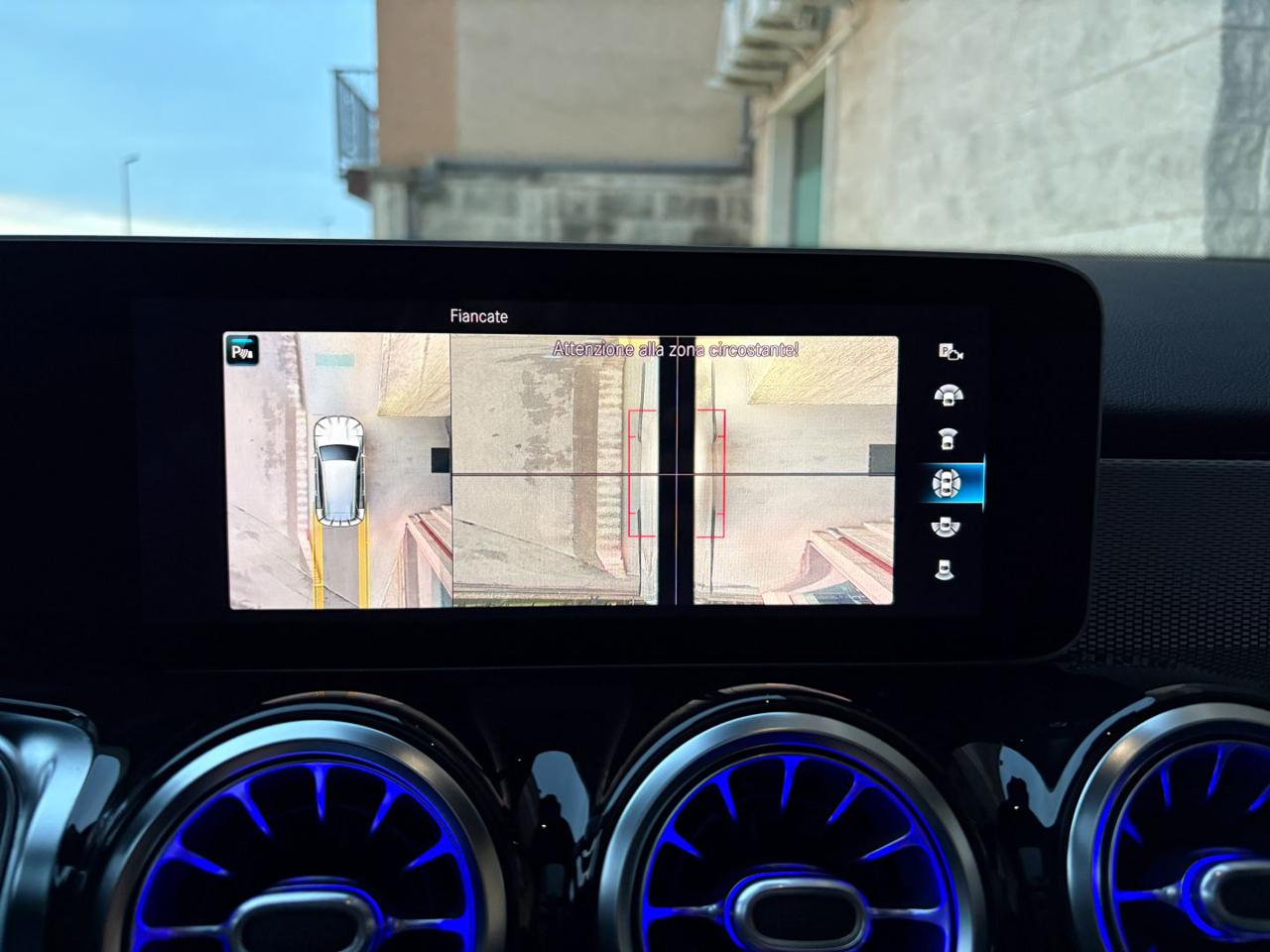 MERCEDES-BENZ GLB 200 d Automatic 4Matic Sport Plus TETTO APR/PAN - 20