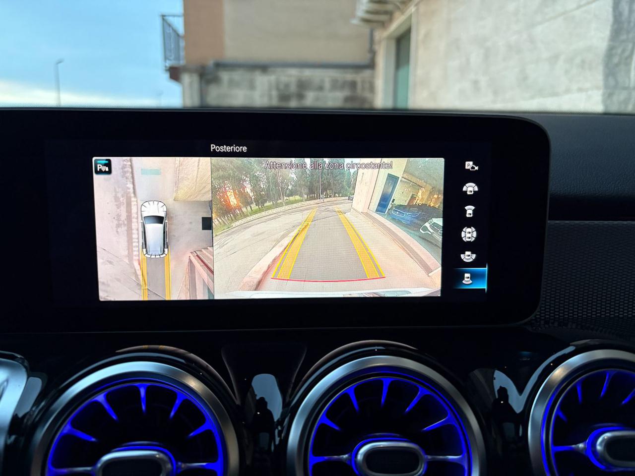 MERCEDES-BENZ GLB 200 d Automatic 4Matic Sport Plus TETTO APR/PAN - 33