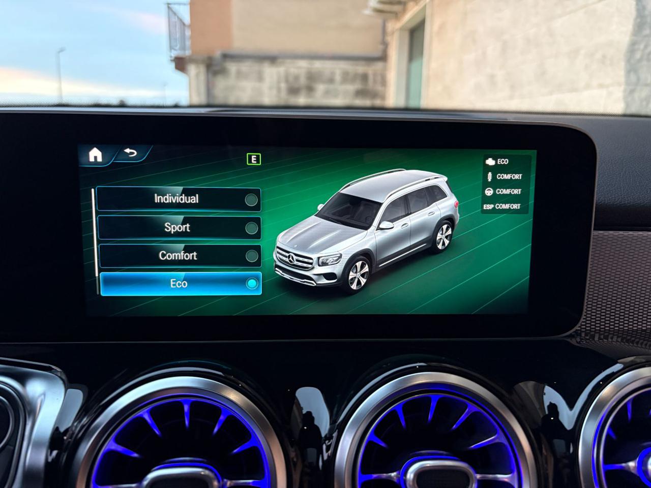 MERCEDES-BENZ GLB 200 d Automatic 4Matic Sport Plus TETTO APR/PAN - 29