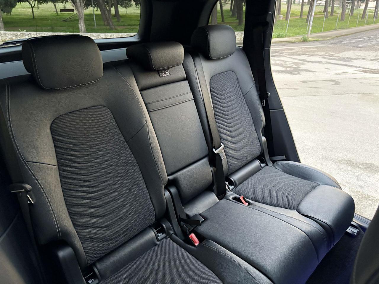 MERCEDES-BENZ GLB 200 d Automatic 4Matic Sport Plus TETTO APR/PAN - 23