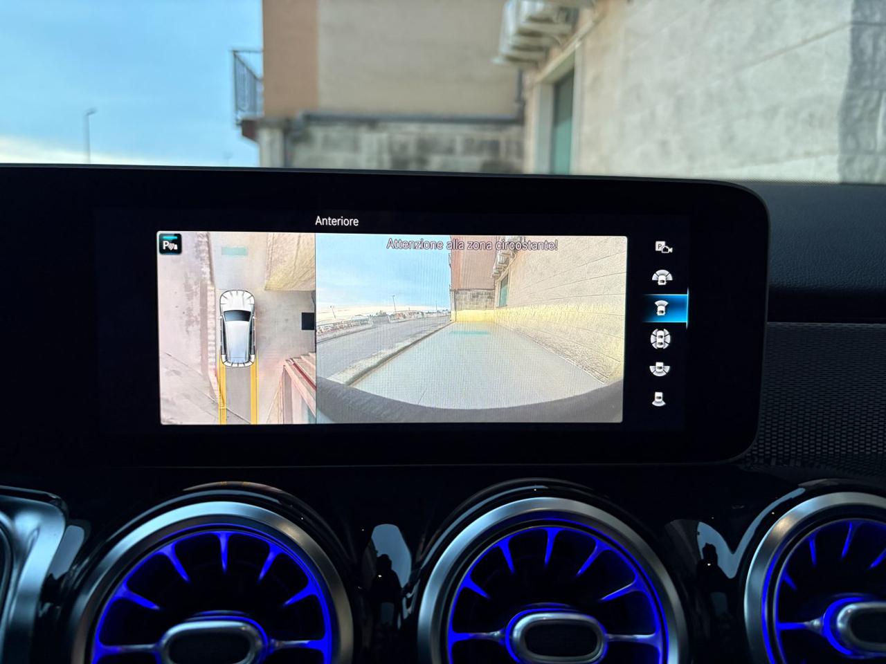 MERCEDES-BENZ GLB 200 d Automatic 4Matic Sport Plus TETTO APR/PAN - 34