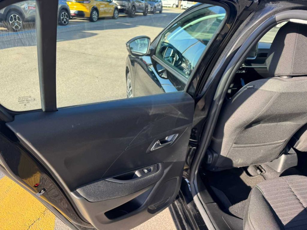 PEUGEOT 208 PureTech 100 Stop&Start 5 porte Active - 19