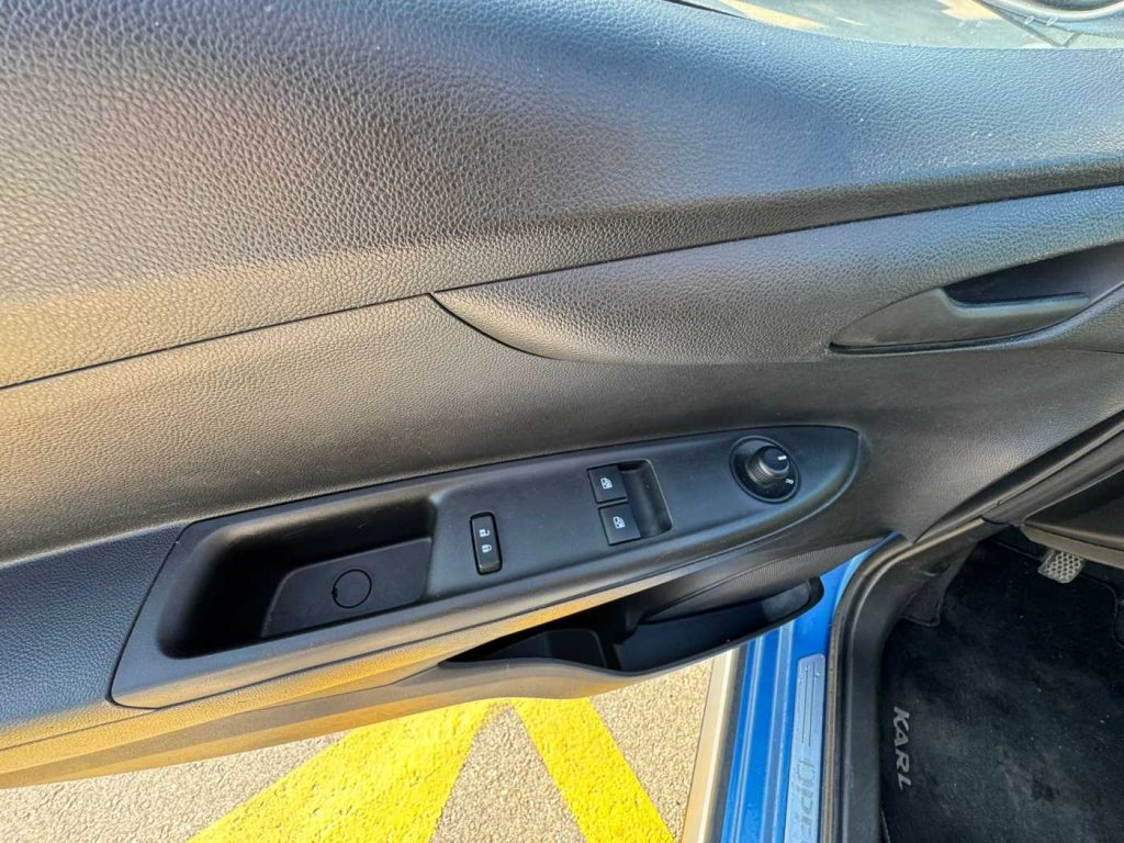 OPEL Karl Rocks 1.0 75 CV Start&Stop - 14