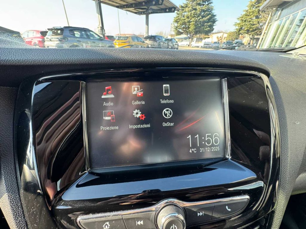 OPEL Karl Rocks 1.0 75 CV Start&Stop - 19