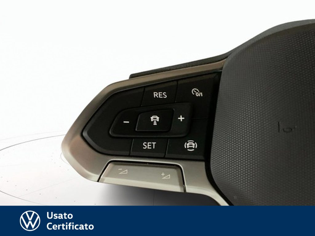 VOLKSWAGEN T-Roc 1.0 tsi r-line 115cv - 11