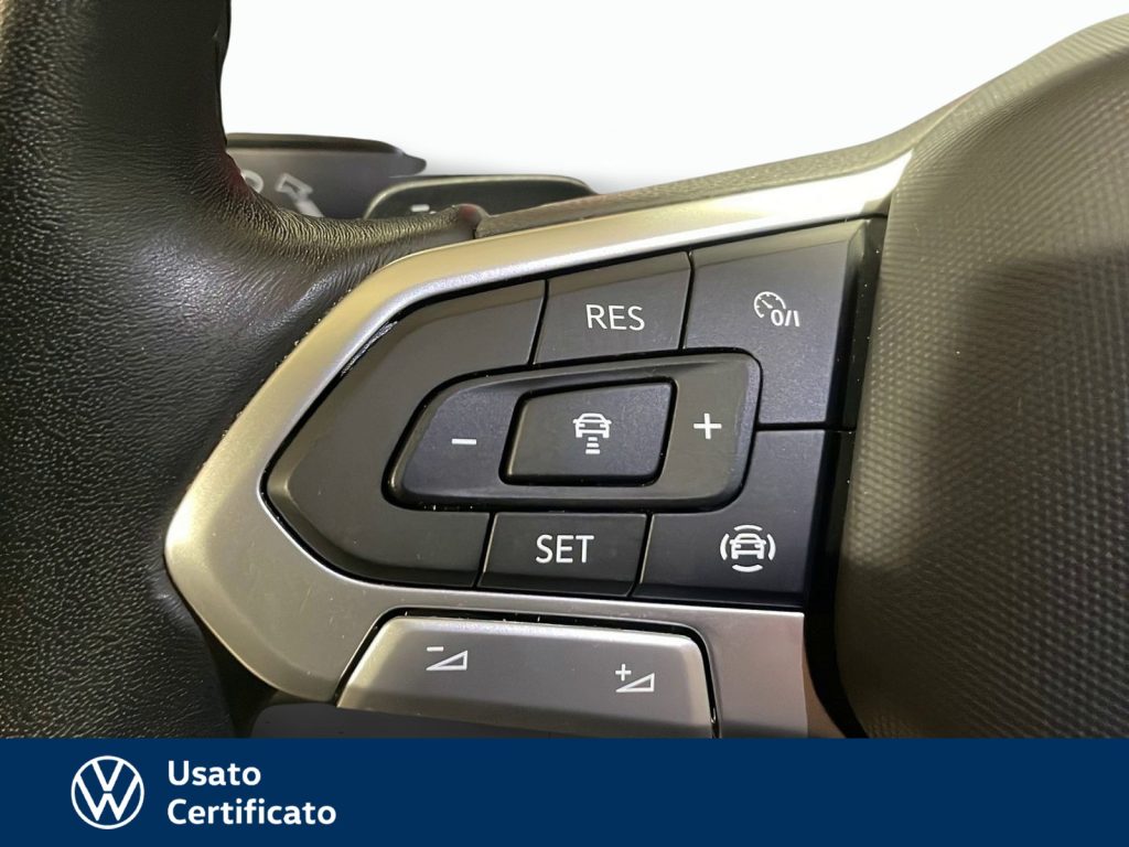 VOLKSWAGEN Tiguan 2.0 tdi life 150cv dsg - 10