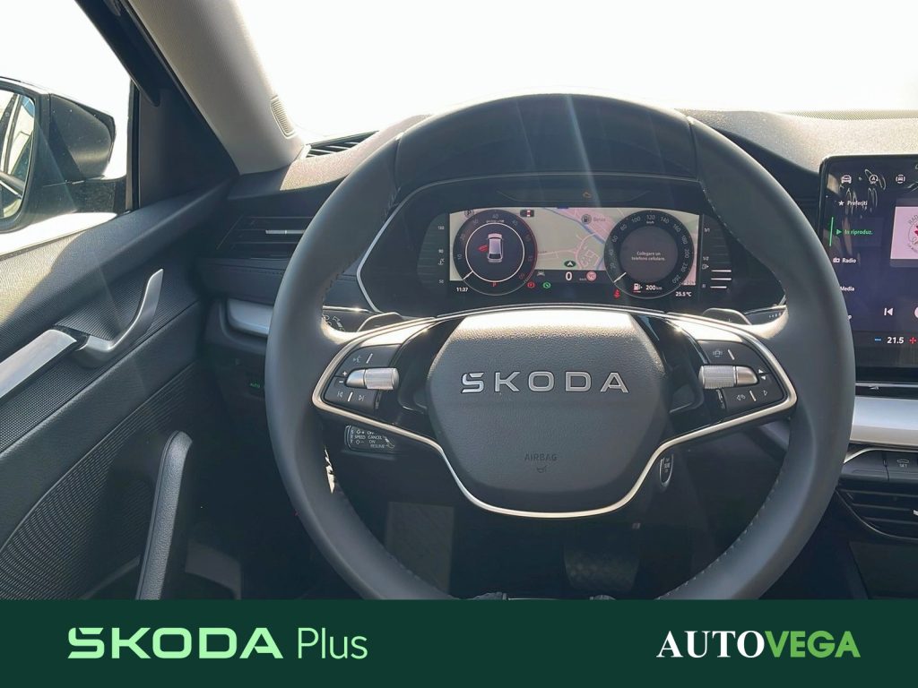 SKODA Octavia wagon 2.0 tdi selection 150cv dsg - 8