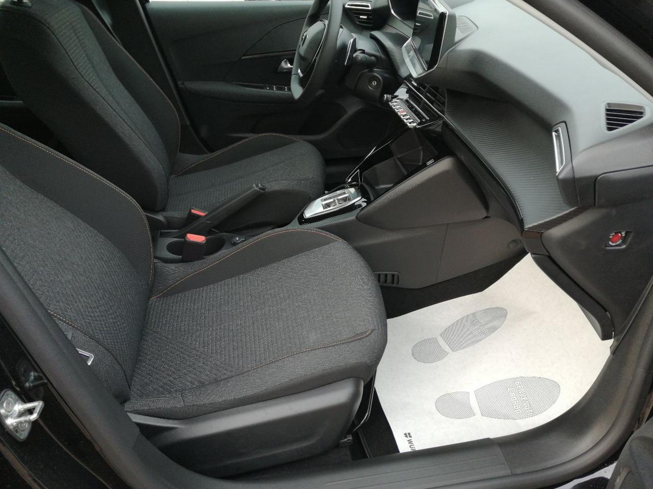 PEUGEOT 208 Hybrid 110 CV e-DCS6 Style - 12