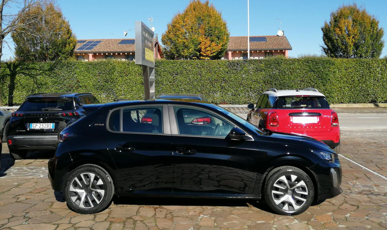 PEUGEOT 208 Hybrid 110 CV e-DCS6 Style - 5