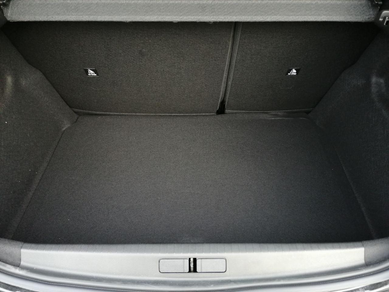 PEUGEOT 208 Hybrid 110 CV e-DCS6 Style - 10