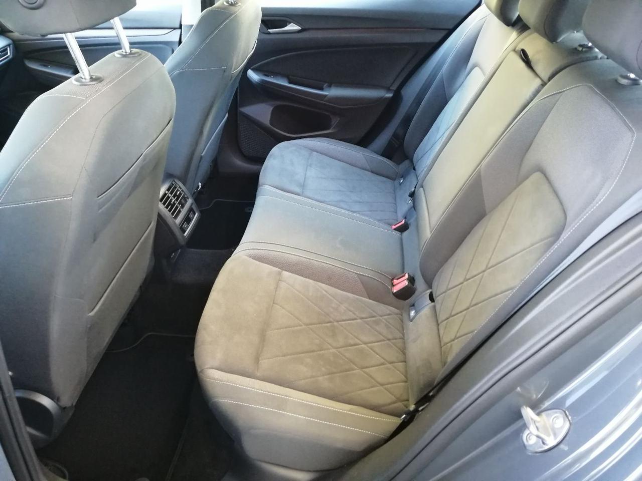 VOLKSWAGEN Golf 1.4 TSI eHYBRID 204 CV DSG Style - 9