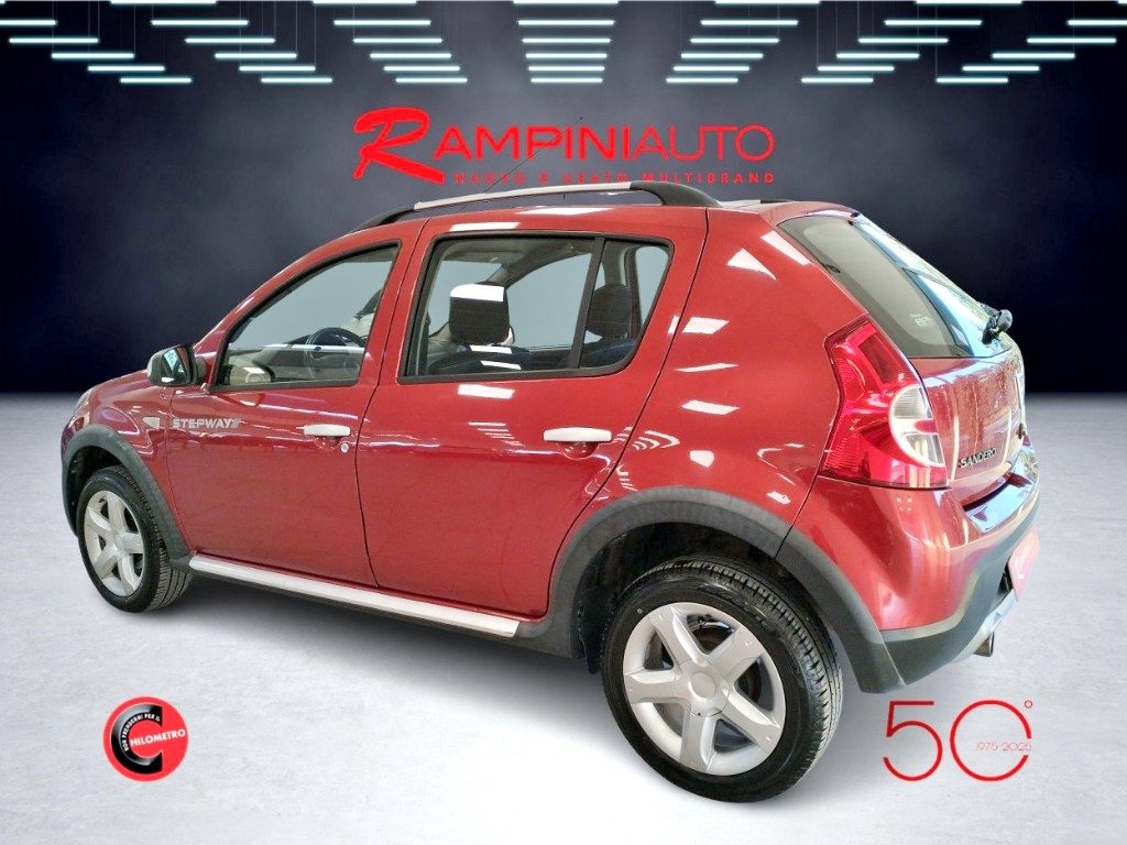 DACIA Sandero Stepway 1.5 dCi 90CV - 11