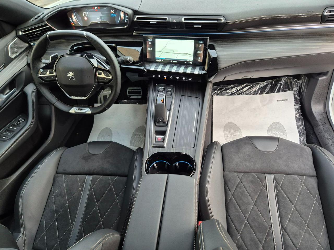 PEUGEOT 508 BlueHDi 130 Stop&Start EAT8 SW GT - 13