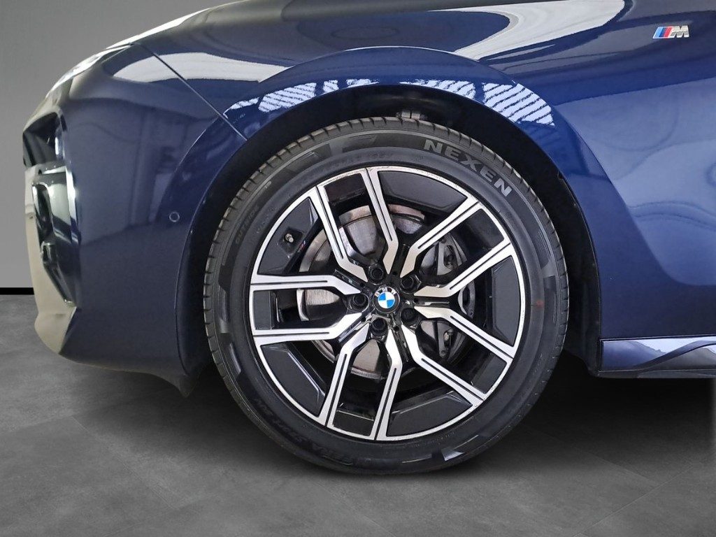 BMW 740 d xDrive Msport - 5