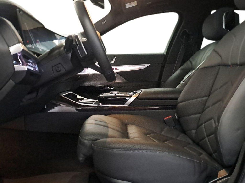 BMW 740 d xDrive Msport - 10