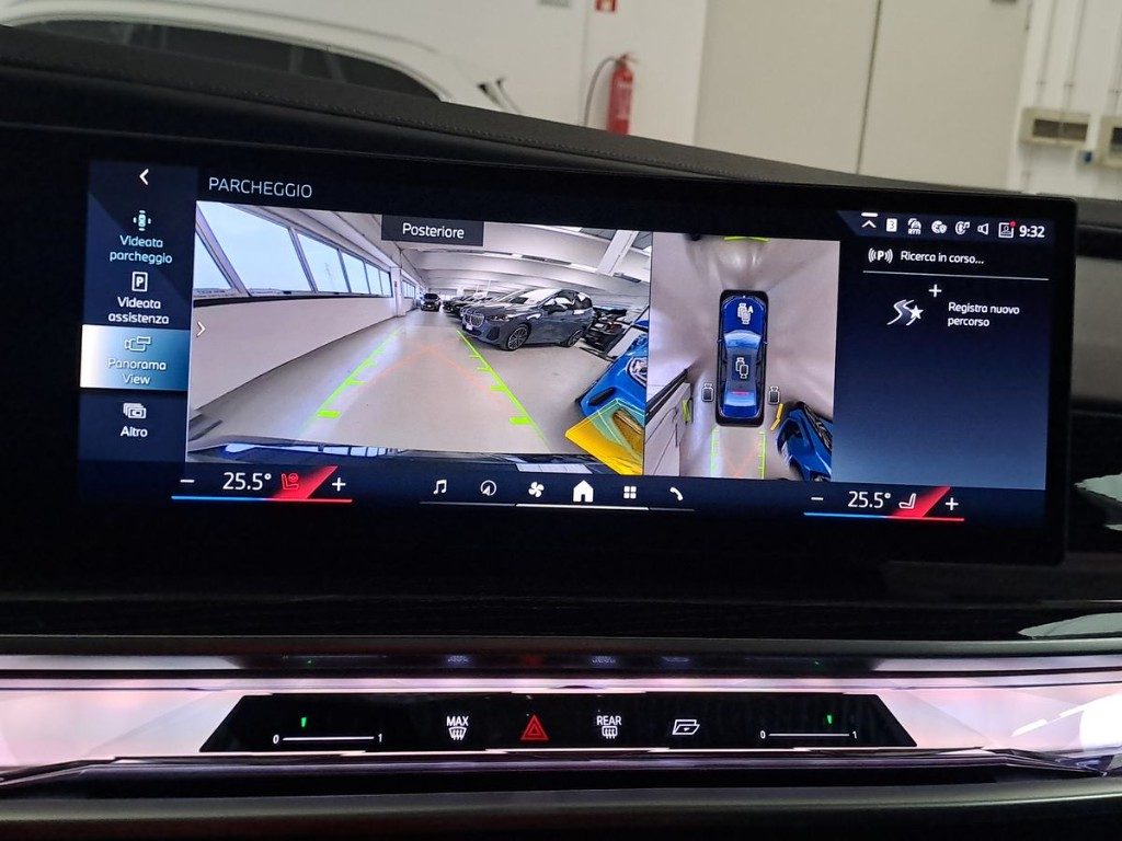 BMW 740 d xDrive Msport - 14