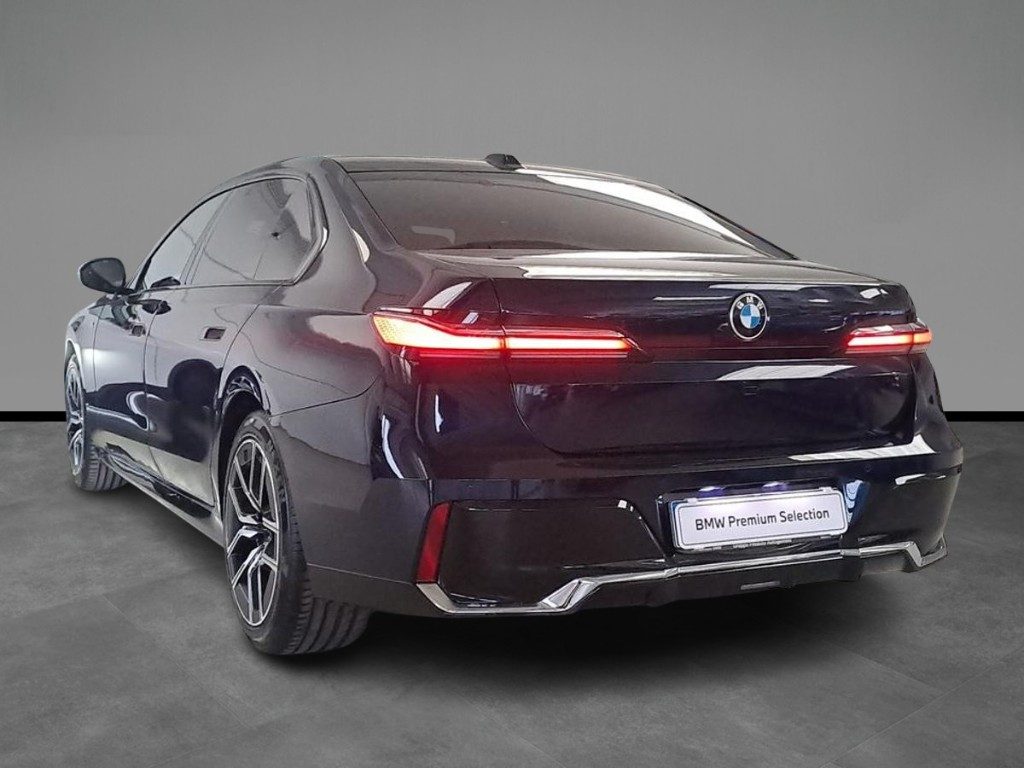 BMW 740 d xDrive Msport - 4