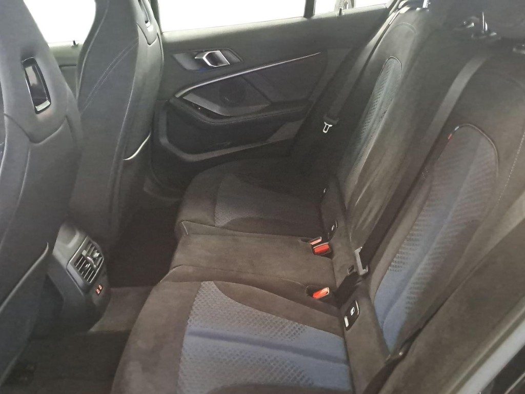 BMW 118 d 5p. Msport Aut. - 10