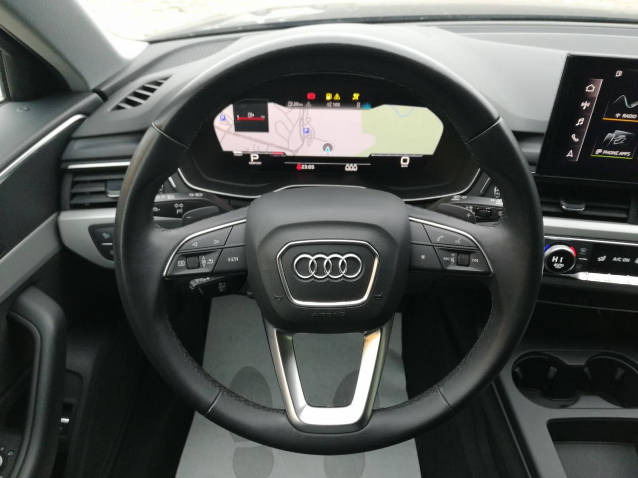 AUDI A4 Avant 35 TDI/163 CV S tronic Business Advanced - 13