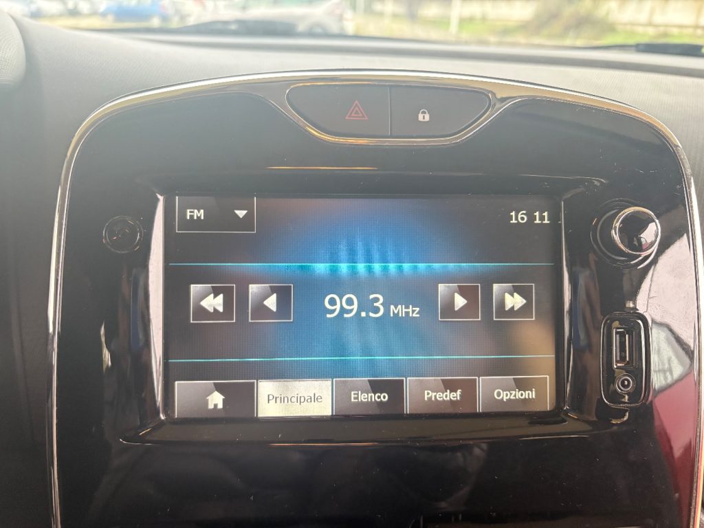 RENAULT Clio 1.2 75CV BENZINA/GPL 5 porte Live NAVI BLUETHOOTT - 17