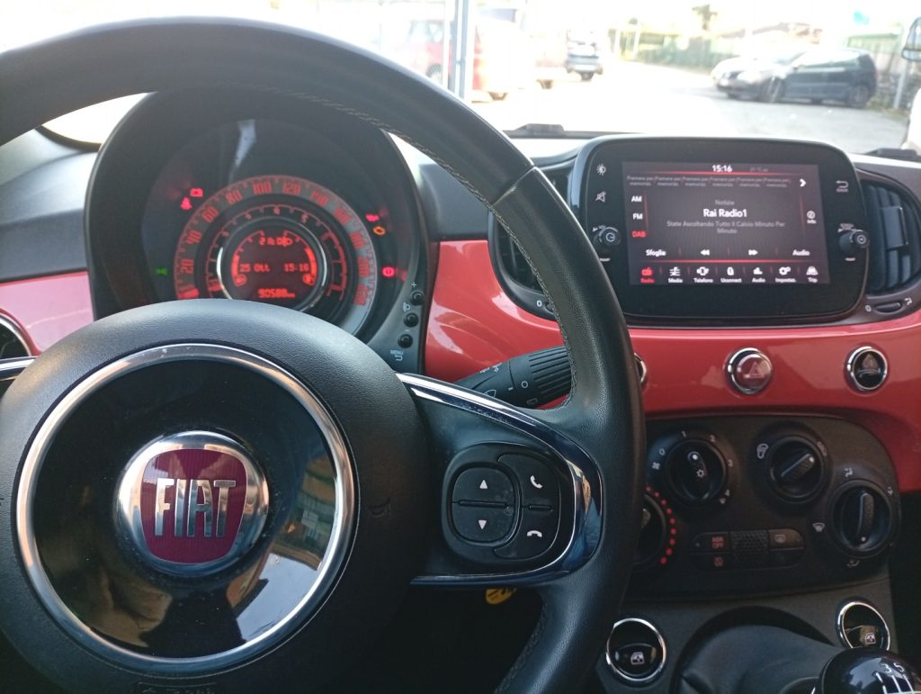 FIAT 500 1.0 Hybrid Lounge - 6