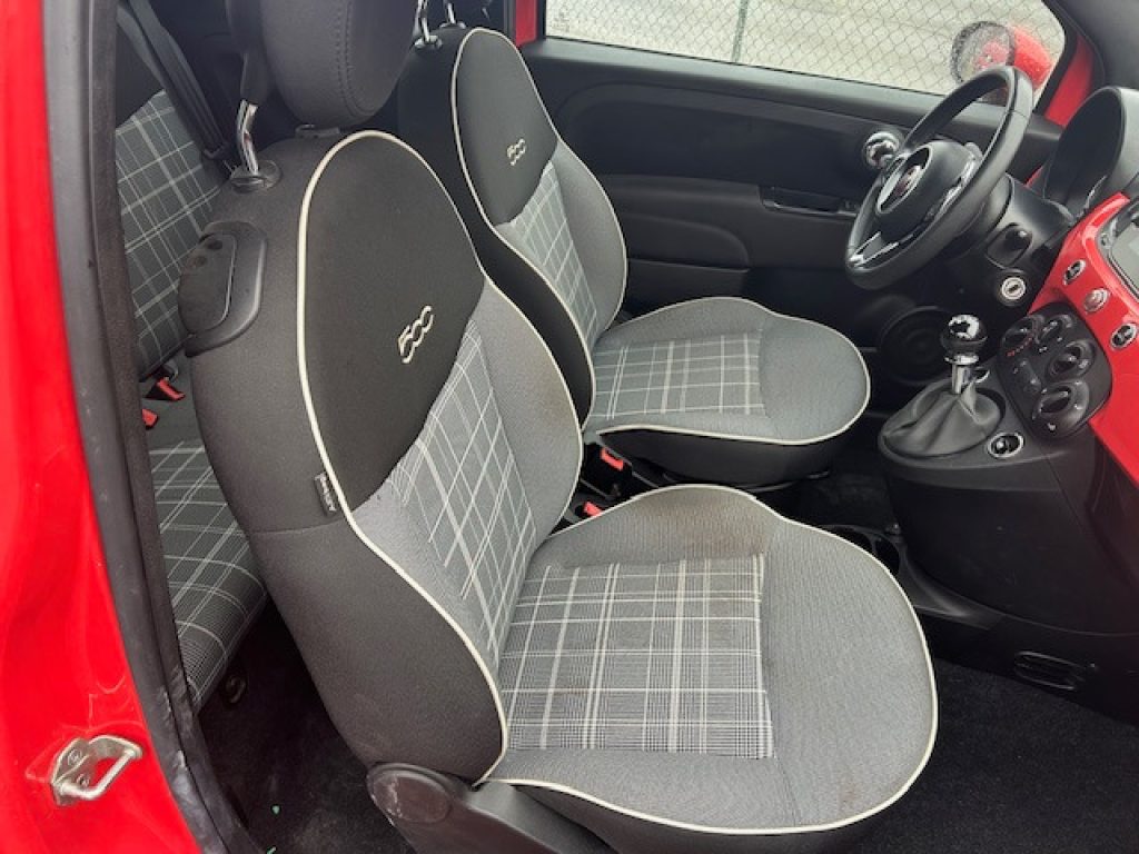 FIAT 500 1.0 Hybrid Lounge - 11