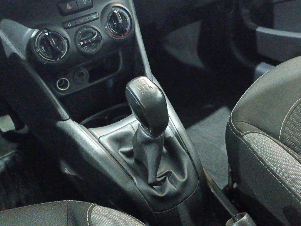 PEUGEOT 208 1° serie BlueHDi 75 5 porte Active - 8