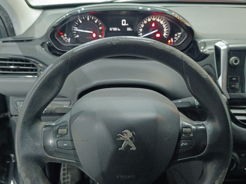 PEUGEOT 208 1° serie BlueHDi 75 5 porte Active - 18