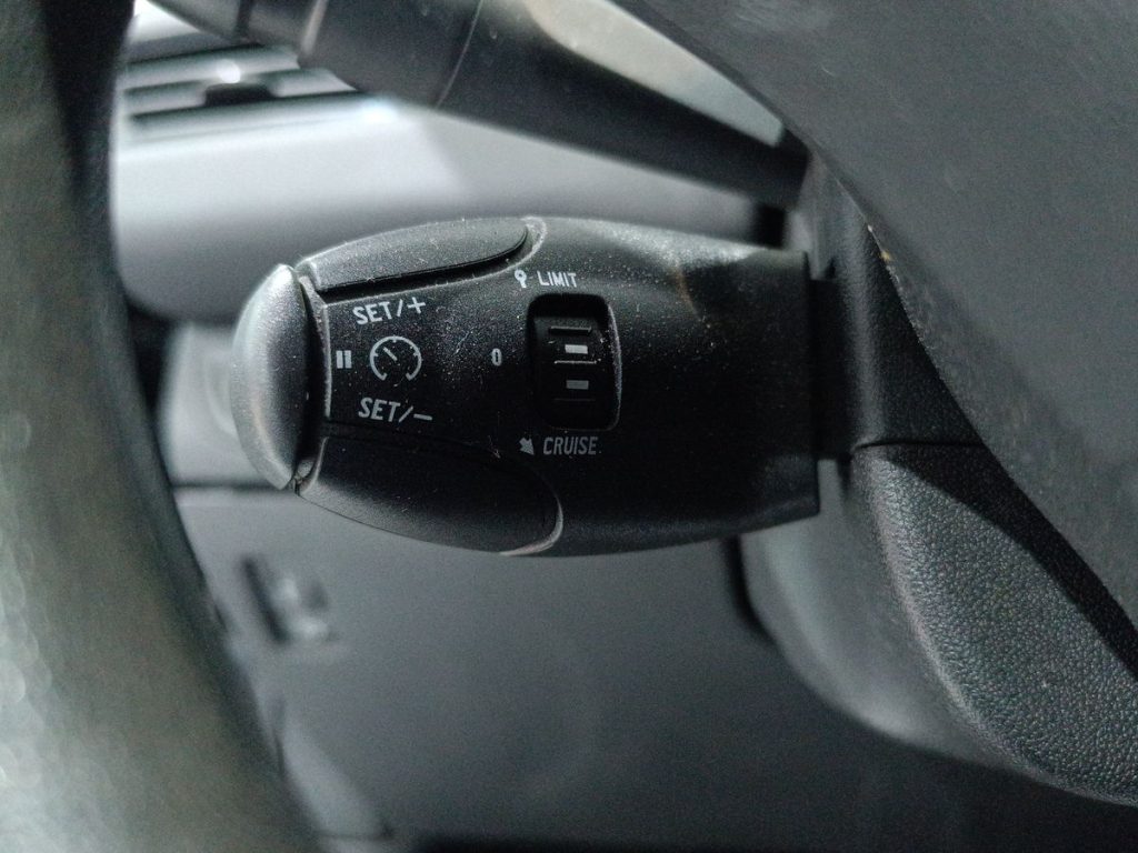 PEUGEOT 208 1° serie BlueHDi 75 5 porte Active - 20