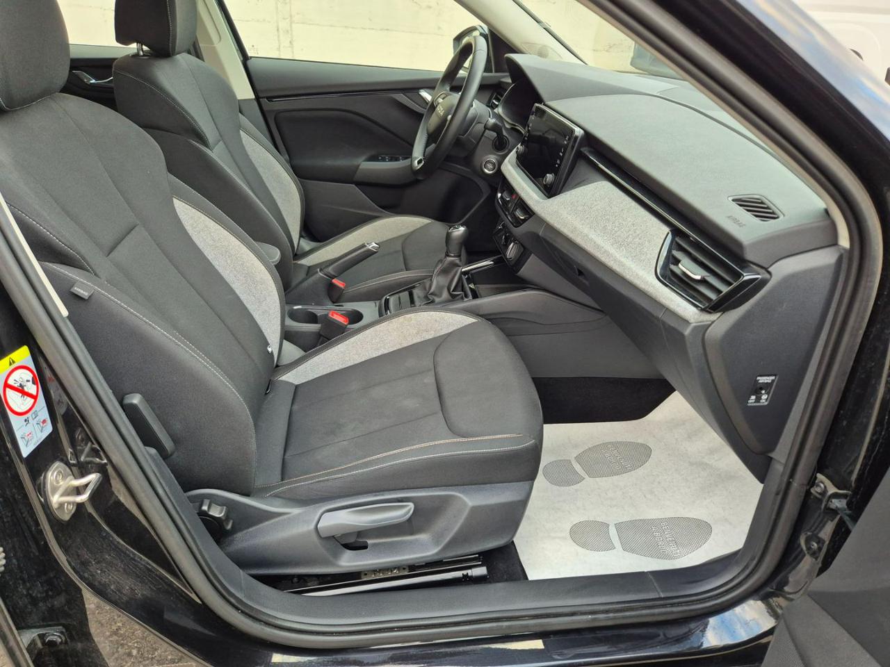 SKODA Kamiq 1.0 TSI Selection - 11