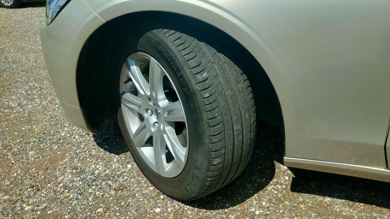 VOLVO S90 D3 Momentum 17.000KM UN PROPRIETARIO - 9