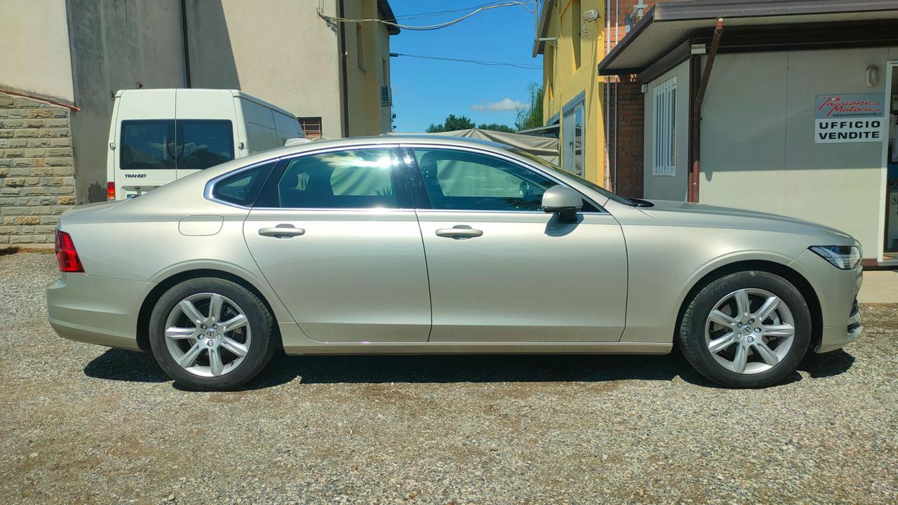 VOLVO S90 D3 Momentum 17.000KM UN PROPRIETARIO - 2