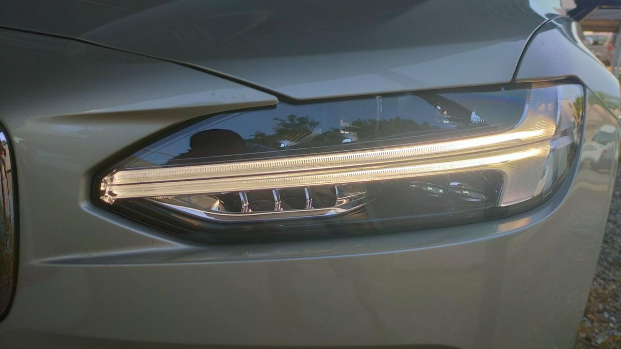 VOLVO S90 D3 Momentum 17.000KM UN PROPRIETARIO - 16