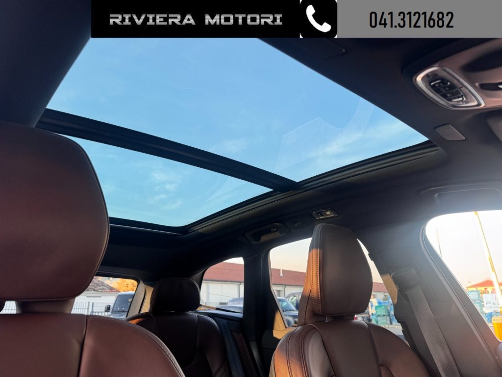 VOLVO XC60 T6 Recharge Plug-in Hybrid AWD Inscription Express - 17