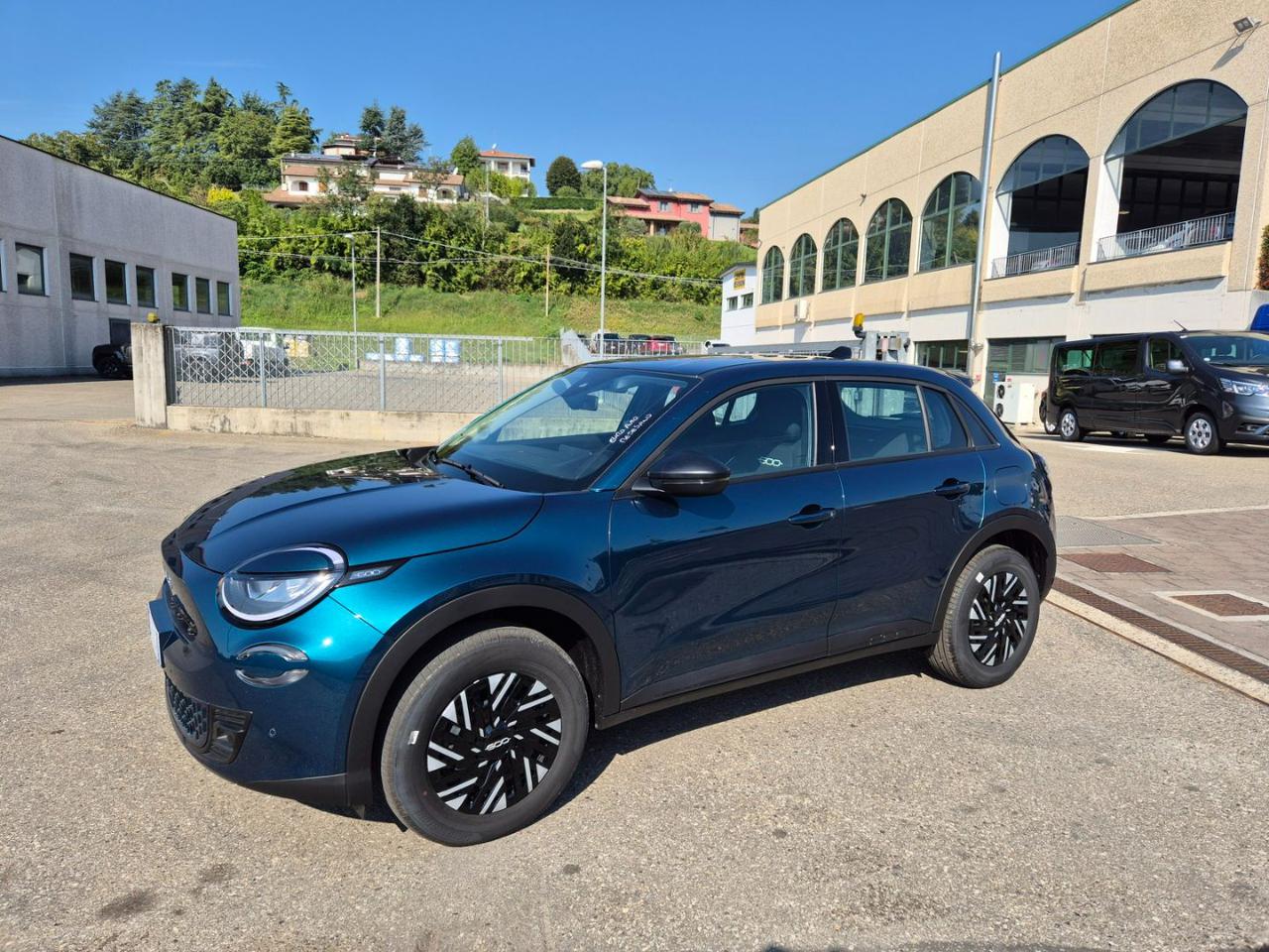 FIAT 600 Hybrid 110 CV DCT MHEV Business - 3