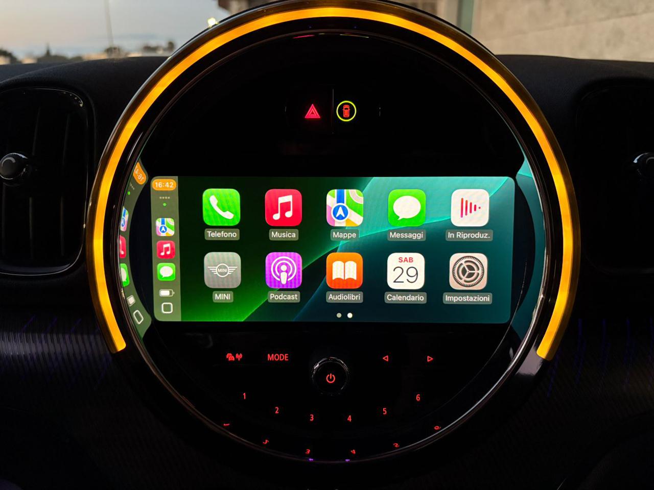 MINI Cooper SE Countryman 1.5 Cooper SE Yours Countryman ALL4. - 16