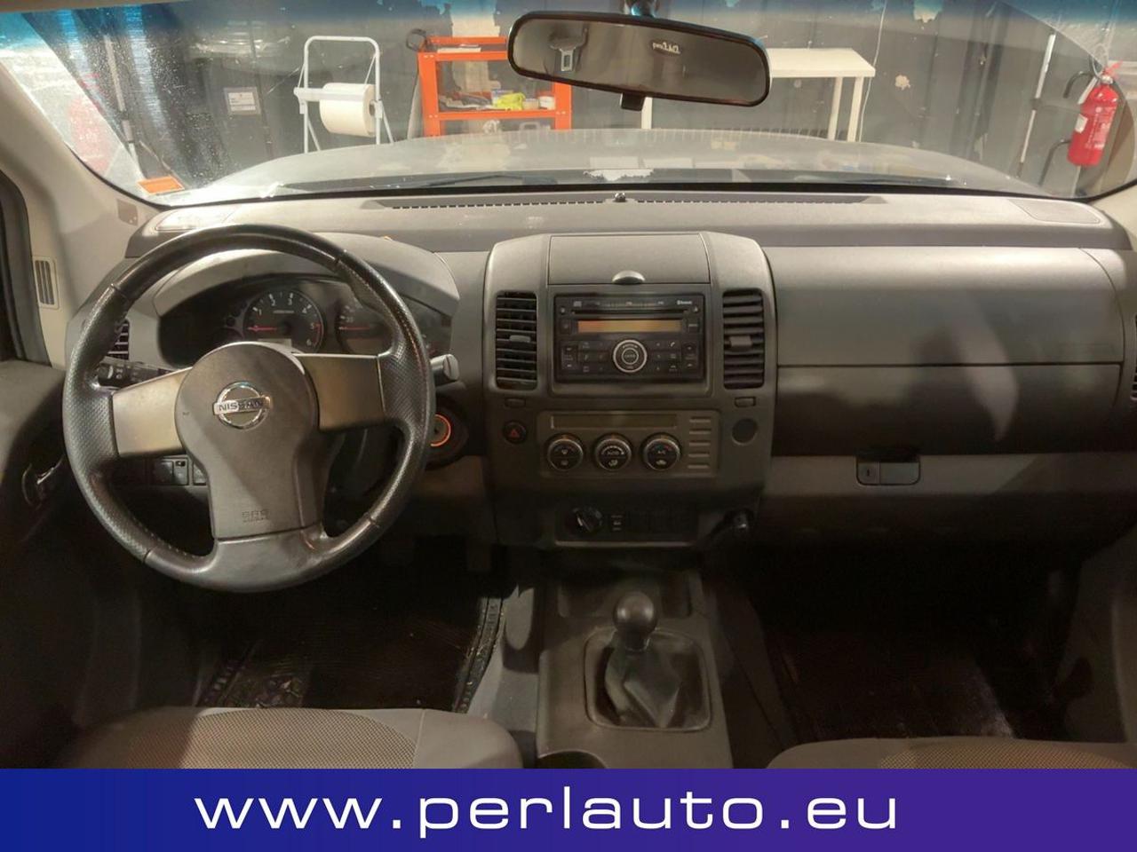 NISSAN Navara 2.5 dCi 170CV 4 porte Double Cab LE - 8