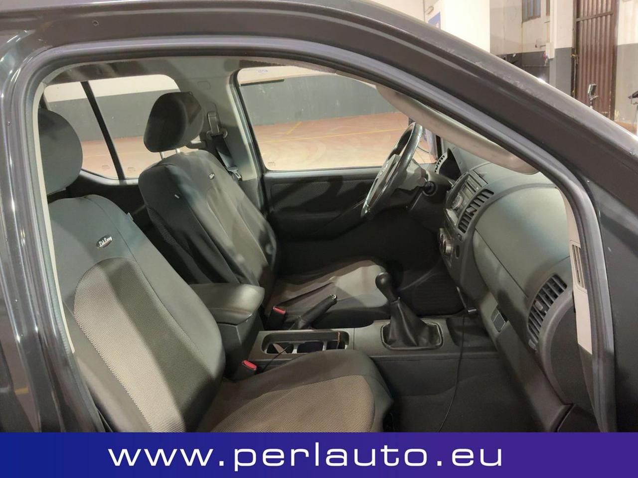 NISSAN Navara 2.5 dCi 170CV 4 porte Double Cab LE - 10