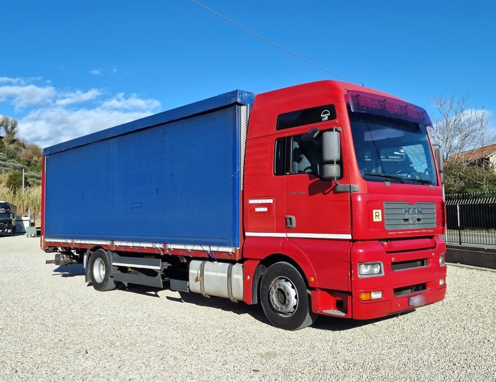 MAN TGA 18.310 FP EURO 3 CENTINATO 8,40 + SPONDA - 28