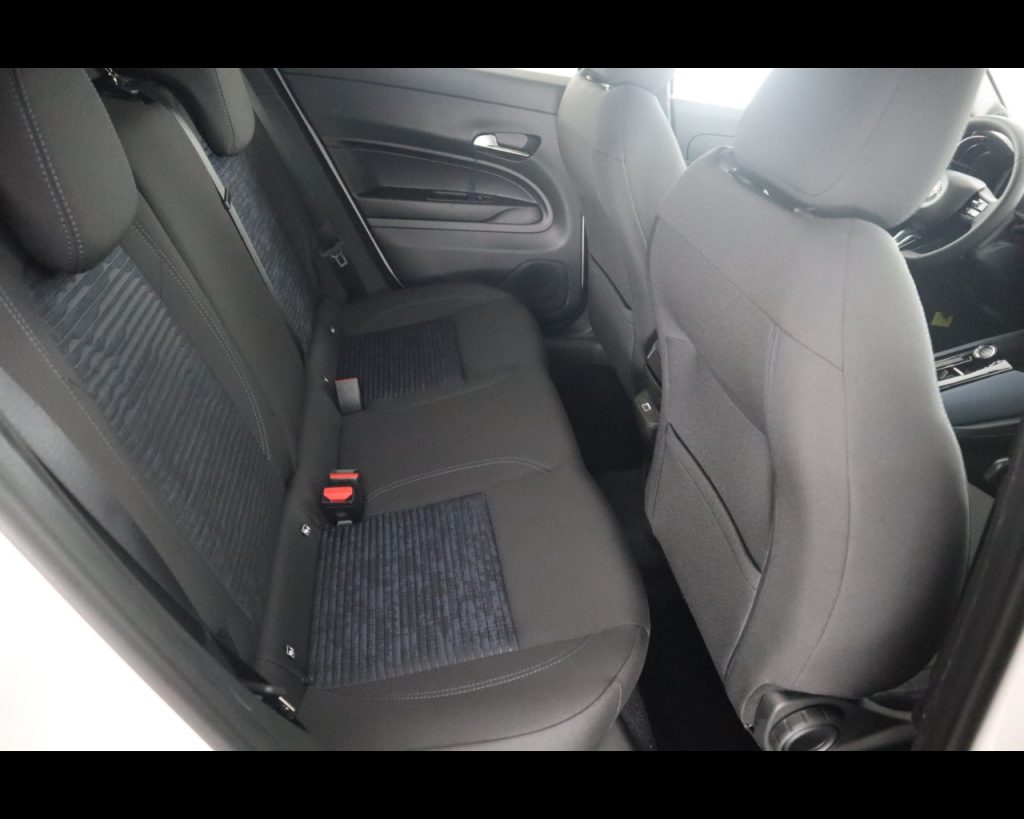 ALFA ROMEO Junior Ibrida My26 Ibrida Sprint 1.2 145cv Hybrid Edct6 - 18