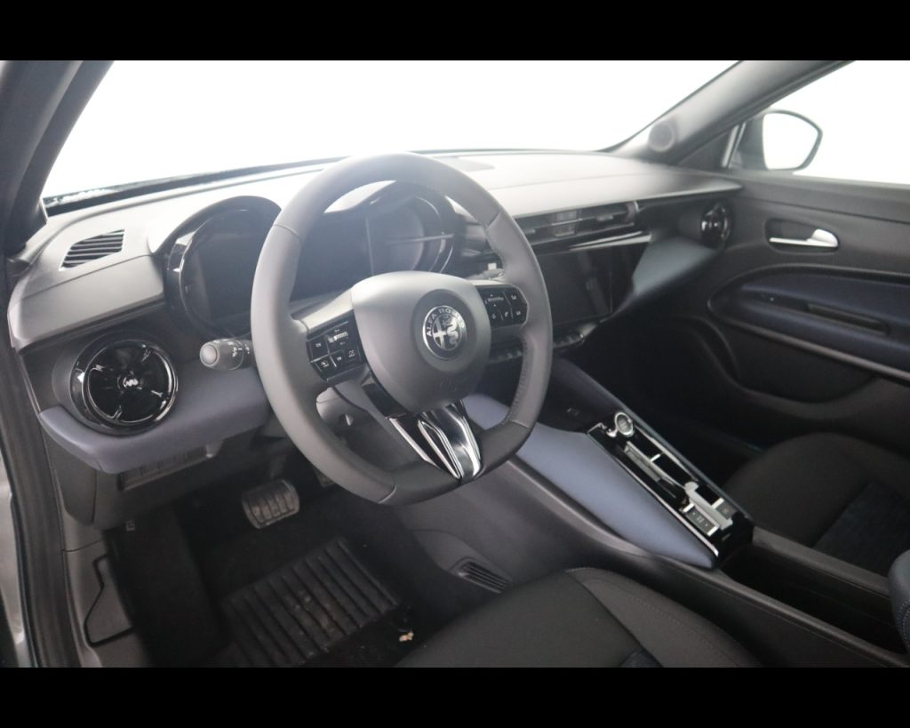 ALFA ROMEO Junior Ibrida My26 Ibrida Sprint 1.2 145cv Hybrid Edct6 - 13